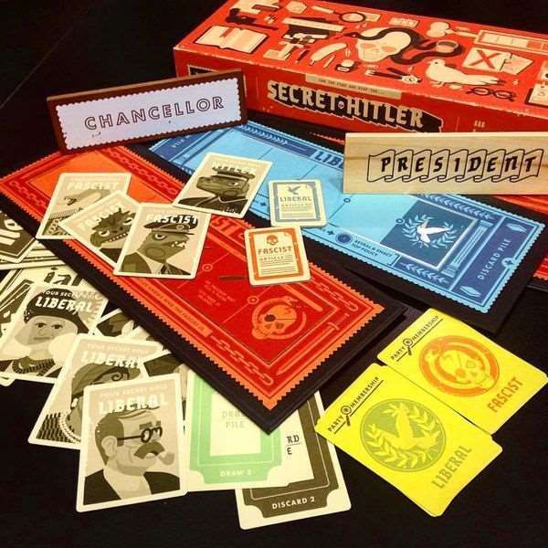 Secret Hitler  Secret Hitler 1 фото