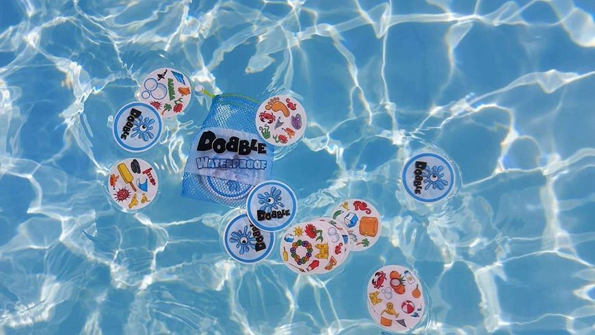 Настільна гра Доббл «На Пляжі» / Dobble Waterproof 6385 фото